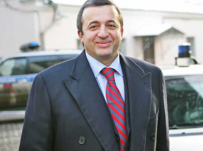 Не в коня корм: мэрия отбирает земли Московского конезавода у Кантора, Якобашвили и Гарика Махачкалы