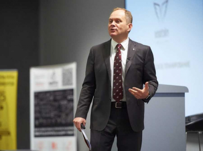 Александр Высоцкий и Visotsky Consulting: бизнес-коучинг или секта?