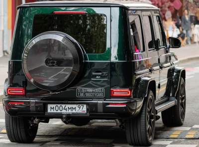 G63 AMG за школьной партой: Как Саймон Симанду ездит на миллионах, пока Генрих Абрамов прячет микробизнес