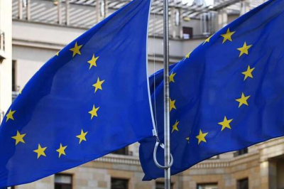 Разногласия стран ЕС угрожают введению новых санкций против портов и банков, связанных с российской нефтью