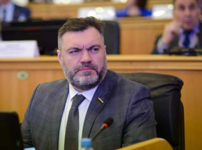 Пискайкин встал на лыжи? Скандал вокруг депутата Тюменской областной думы и тени зареченских