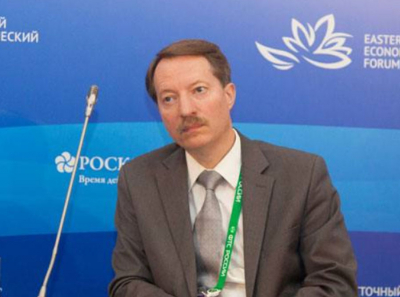 Может ли замглавы ФТС Владимир Ивин курировать контрабанду на Дальнем Востоке, пока члены его семьи ни во что не ставят Россию?