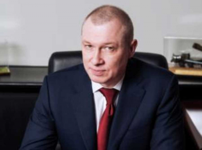 Золотой парашют и миллионы командировочных: Александр Анохин и практика роскоши на госкомпаниях