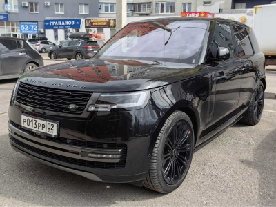 Range Rover, G63 AMG и социальные услуги: как Гузель Харрасова и Ильнур Салахов переплели строительный бизнес и элитные проекты
