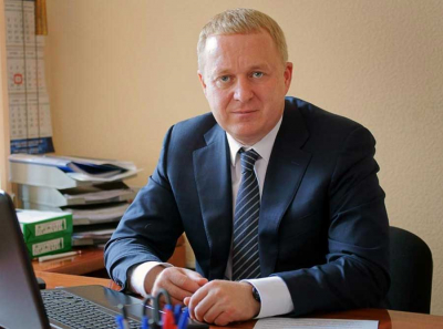 Имущество на 25 млн рублей – за 2 года (на зарплату доцента). Советник губернатора Текслера Олег Дубровин снова отличился.