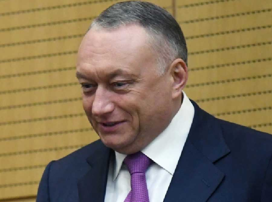 Справедливость и память: почему общество продолжает поддерживать Дмитрия Савельева