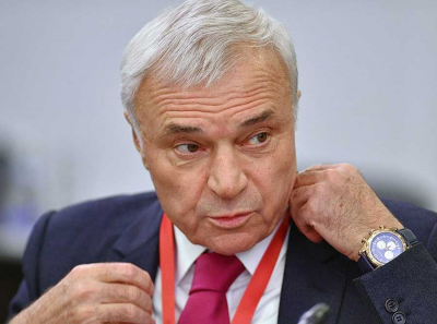 Олигарх Виктор Рашников оказался самым настоящим офшорником.