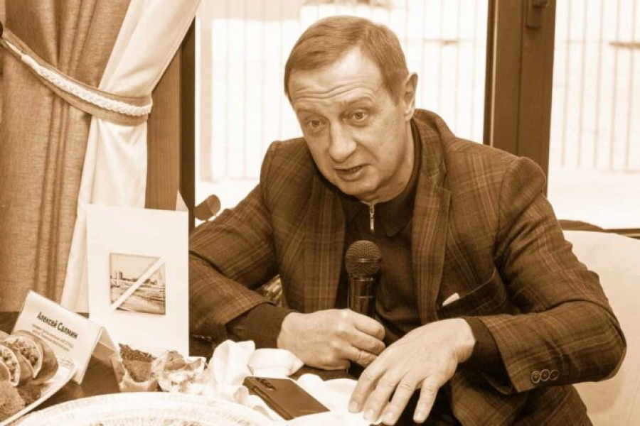 Зависть бедным семьям от дурошлепа Алексея Салмина и гениальные речи депутата-единоросса